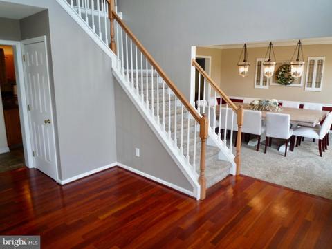 27 Eaton Pl, Bear, DE 19701 photo 3