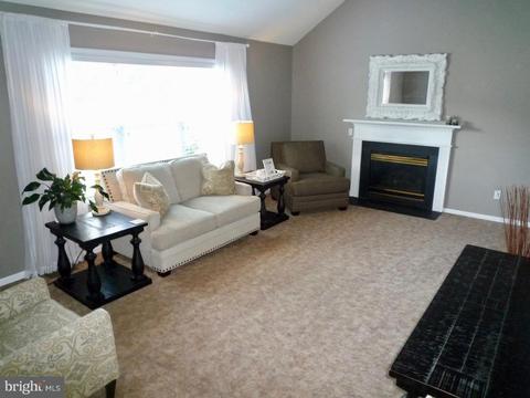 27 Eaton Pl, Bear, DE 19701 photo 10