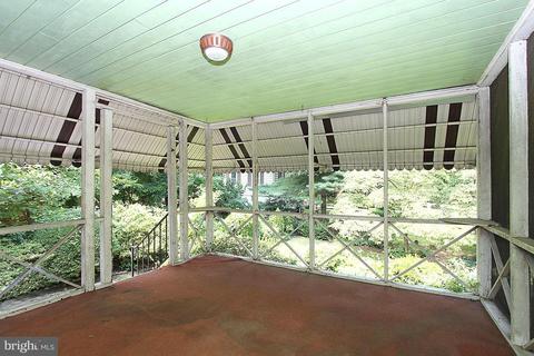 202 Schuyler Rd E, Silver Spring, MD 20901 photo 27