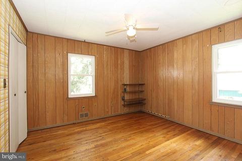 202 Schuyler Rd E, Silver Spring, MD 20901 photo 17