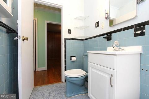 202 Schuyler Rd E, Silver Spring, MD 20901 photo 16