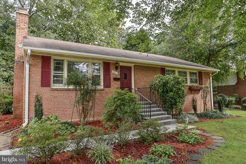5327 Queensberry Ave, Springfield, VA 22151 photo 1