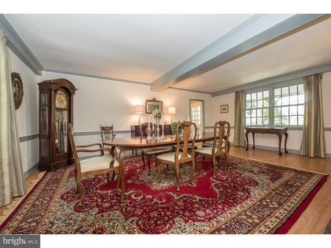 389 Church Rd, Devon, PA 19333 photo 4