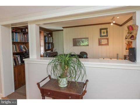 389 Church Rd, Devon, PA 19333 photo 11