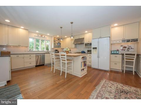 389 Church Rd, Devon, PA 19333 photo 6