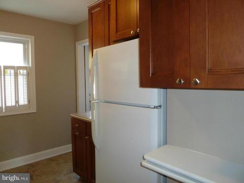 1601 Gridley Ln, Silver Spring, MD 20902 photo 4