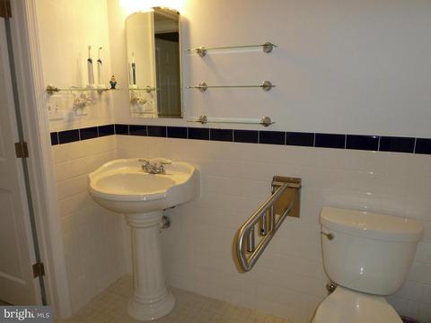 1601 Gridley Ln, Silver Spring, MD 20902 photo 23