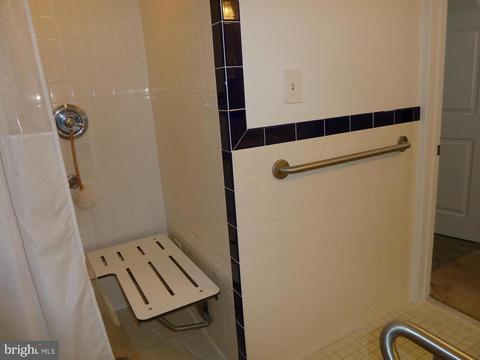 1601 Gridley Ln, Silver Spring, MD 20902 photo 22