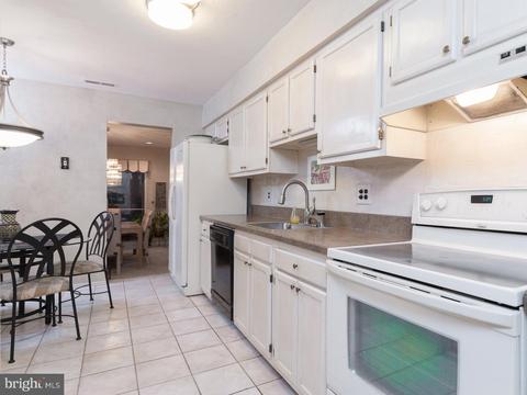 52 E Oleander Dr, Mount Laurel, NJ 08054 photo 8