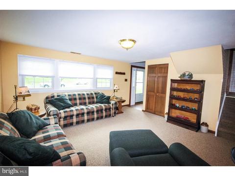 73 Gaunt Dr, Mickleton, NJ 08056 photo 6
