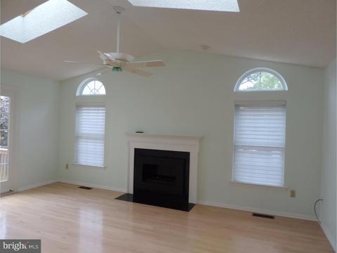 58 Sandhurst Dr, Mount Laurel, NJ 08054 photo 7