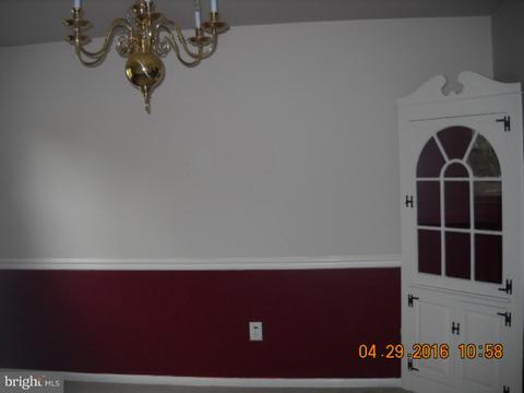 314 Saint Clair Dr, Mount Laurel, NJ 08054 photo 4