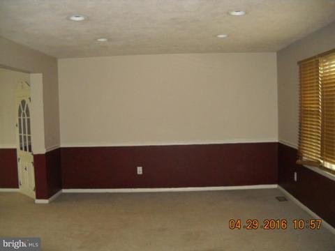 314 Saint Clair Dr, Mount Laurel, NJ 08054 photo 2