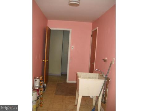 314 Saint Clair Dr, Mount Laurel, NJ 08054 photo 9