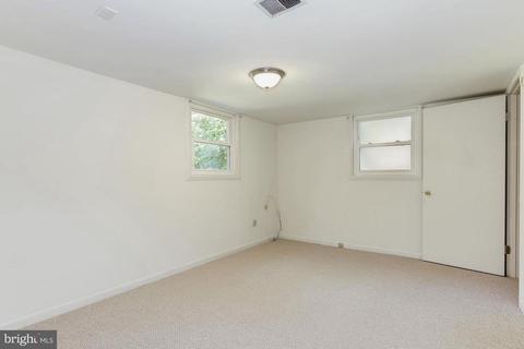 10706 Tenbrook Dr, Silver Spring, MD 20901 photo 19