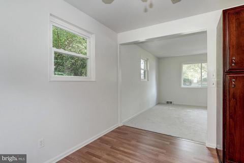 10706 Tenbrook Dr, Silver Spring, MD 20901 photo 10