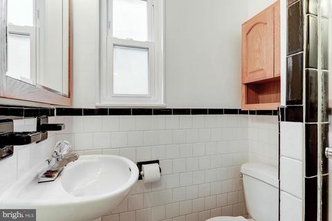 10706 Tenbrook Dr, Silver Spring, MD 20901 photo 17