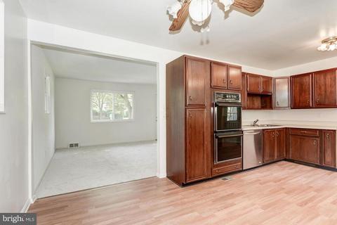 10706 Tenbrook Dr, Silver Spring, MD 20901 photo 11