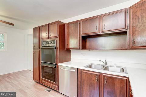 10706 Tenbrook Dr, Silver Spring, MD 20901 photo 15