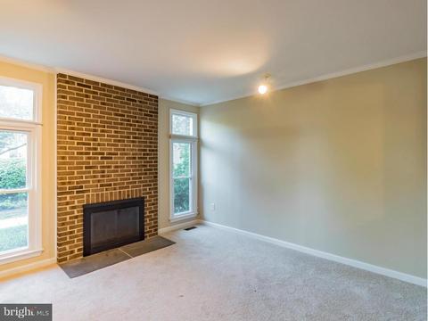 9013 Saffron Ln, Silver Spring, MD 20901 photo 4