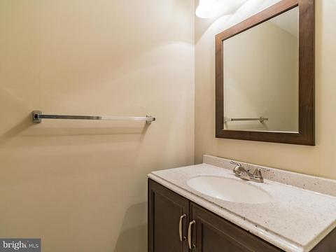 9013 Saffron Ln, Silver Spring, MD 20901 photo 27
