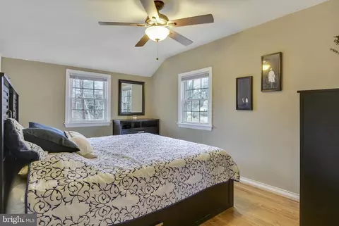 202 E Franklin Ave, Silver Spring, MD 20901 photo 9