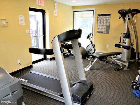 10860 Bucknell Dr #2, Silver Spring, MD 20902 photo 28