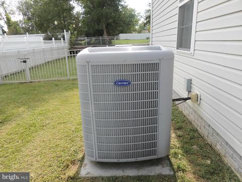 5803 Dillon John, White Marsh, MD 21162 photo 8