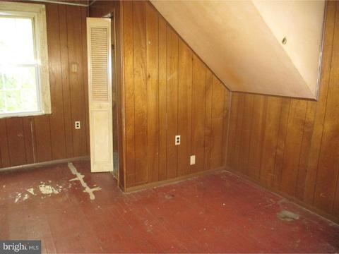 225 W Broadway, Maple Shade, NJ 08052 photo 8