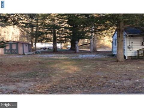 53 Mary St, Wrightstown, NJ 08562 photo 2