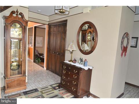 553 Hereford Ln, Mickleton, NJ 08056 photo 2