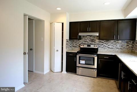 13 Dinsdale Ct, Silver Spring, MD 20906 photo 11