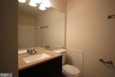 13 Dinsdale Ct, Silver Spring, MD 20906 photo 21