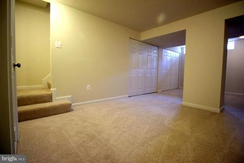 13 Dinsdale Ct, Silver Spring, MD 20906 photo 17
