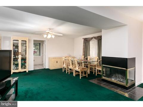 52 Cooper St, Beverly, NJ 08010 photo 5