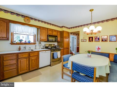 610 Mapleview Ct, Mount Laurel, NJ 08054 photo 7