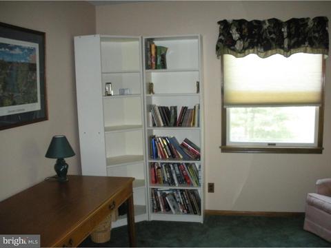 30 Riverview Dr, Ewing, NJ 08628 photo 17