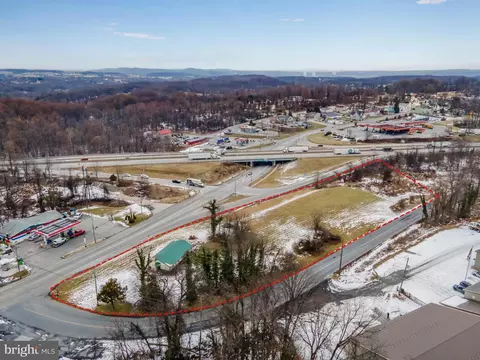 Lewisberry Road, Etters, PA 17319