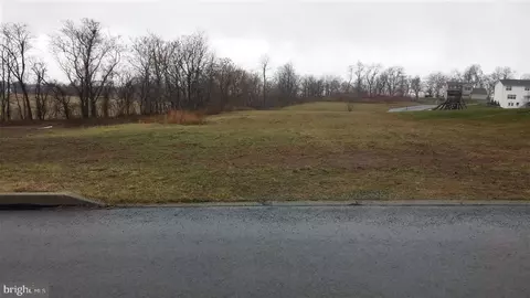 36 Dustin Dr, Halifax, PA 17032