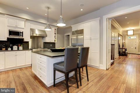 1409 29th St NW, Washington, DC 20007 photo 6