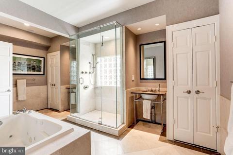 1409 29th St NW, Washington, DC 20007 photo 9