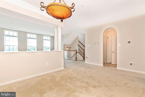 1832 Monocacy View Cir # b, Frederick, MD 21701 photo 6
