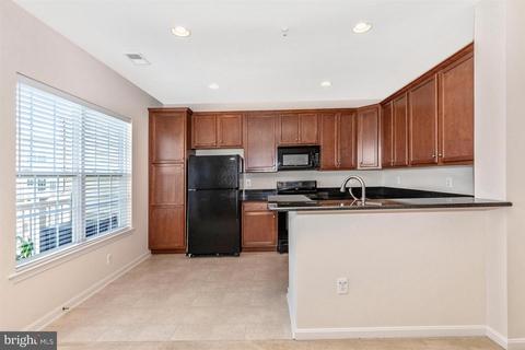 1832 Monocacy View Cir # b, Frederick, MD 21701 photo 11
