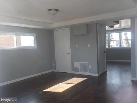 3185 Bero Rd, Halethorpe, MD 21227 photo 8