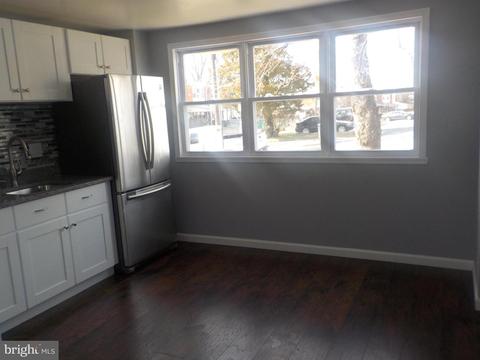 3185 Bero Rd, Halethorpe, MD 21227 photo 6