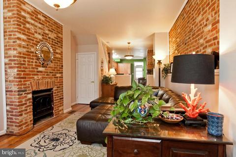 211 Center St, Frederick, MD 21701 photo 3