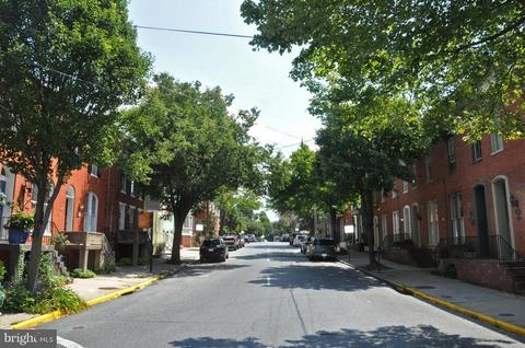 211 Center St, Frederick, MD 21701 photo 23