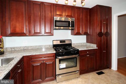 7617 Long Pine Dr, Springfield, VA 22151 photo 10