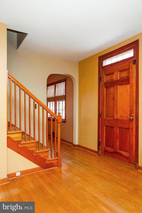 1309 Ednor Rd, Silver Spring, MD 20905 photo 9