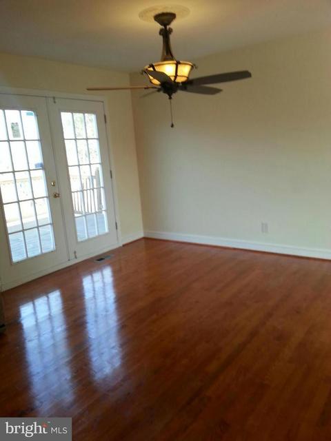 9108 3rd St, Lanham, MD 20706 photo 8